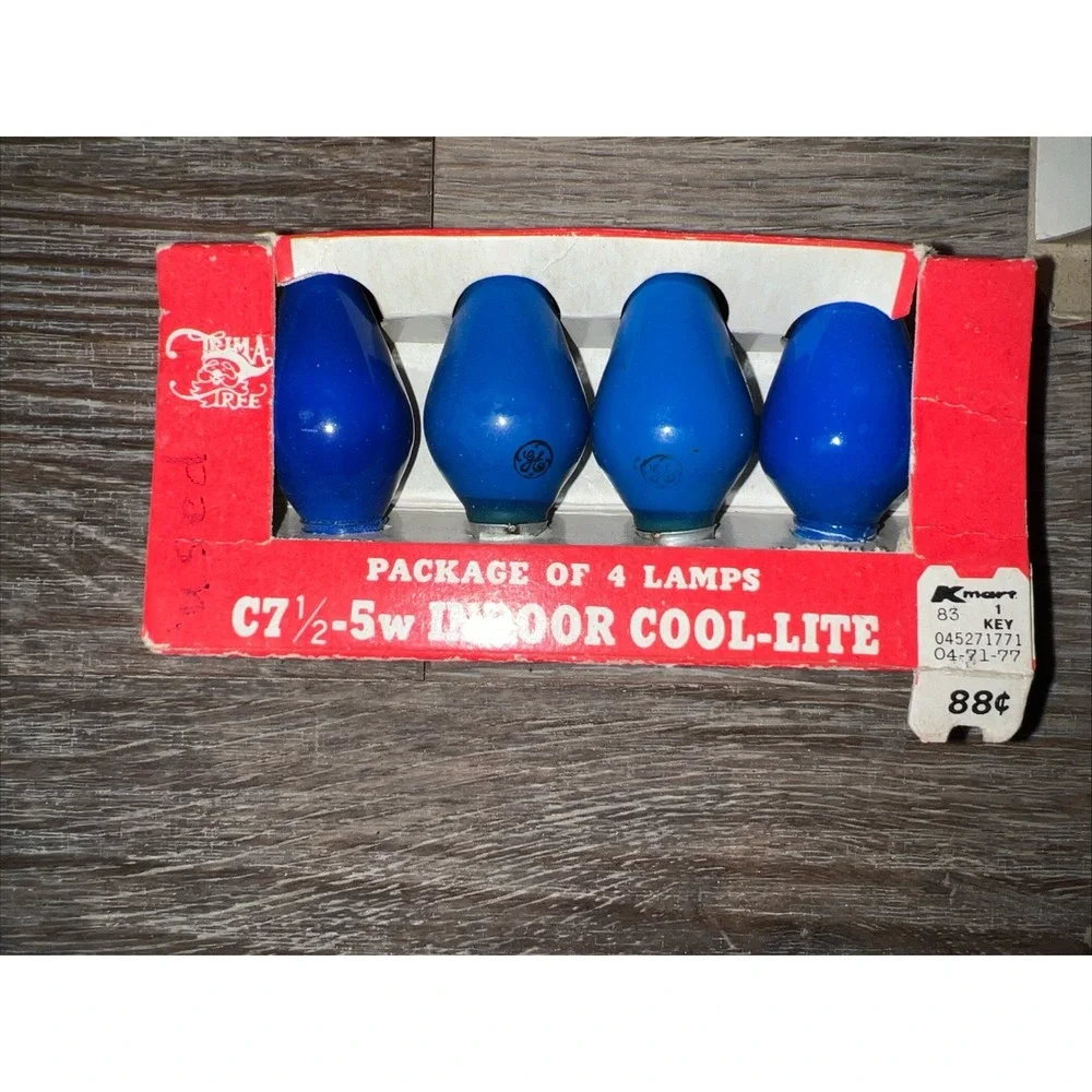VINTAGE TRIM-A-TREE C7.5-5W INDOOR REPLACEMENT BULBS LAMPS 1 PACK OF 4 Christmas